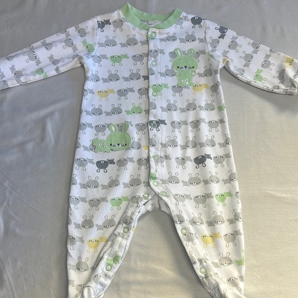 Pekkle - Gray and Green rabbit onesie sleeper - Picture 1 of 4